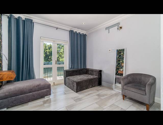 3 BEDROOM TOWNHOUSE FOR SALE IN BRYANSTON